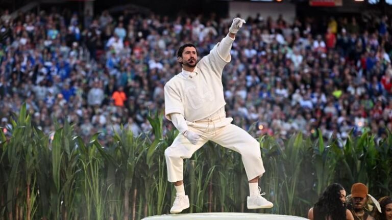 BAD BUNNY Y SHEINBAUM