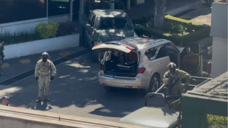 CARROZA DE EL MENCHO (1)